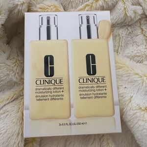 CLINIQUE dramatically different moisturizing lotion + émulsion hydratante